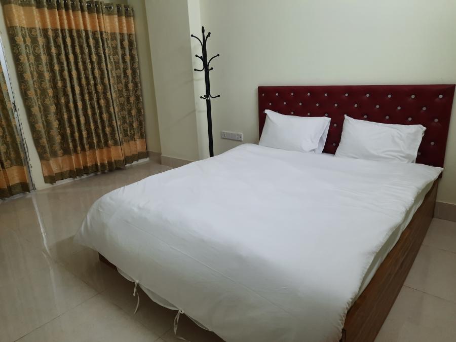 Deluxe Couple Non AC